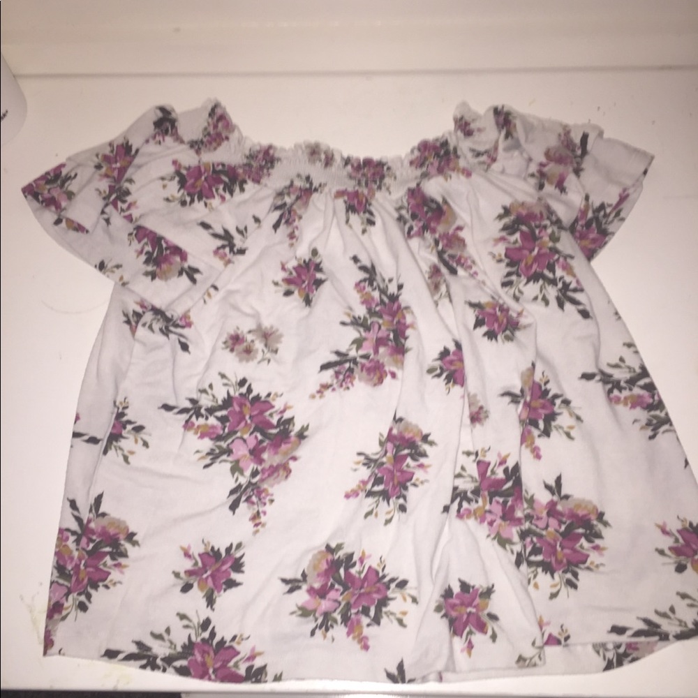 Rue 21 off the shoulder cropped shirt